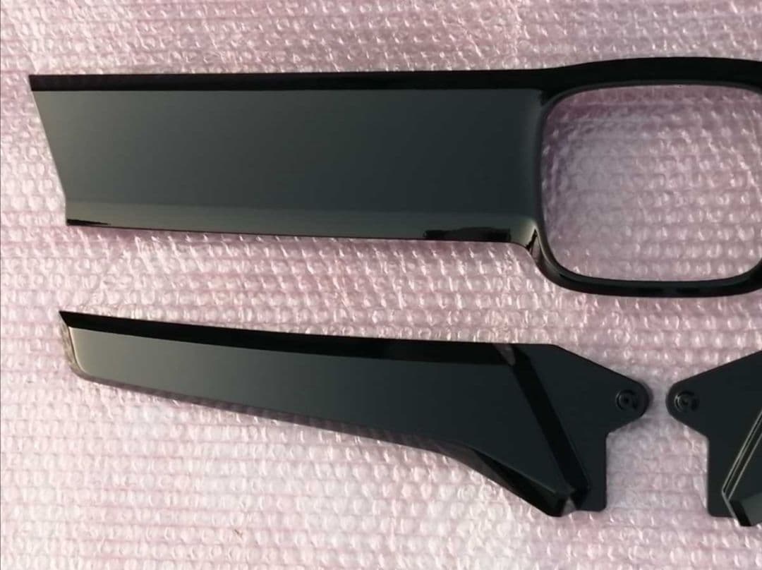 N-BOX JF3／JF4 カスタム 艶ありブラック グリル パネル 3Pセット