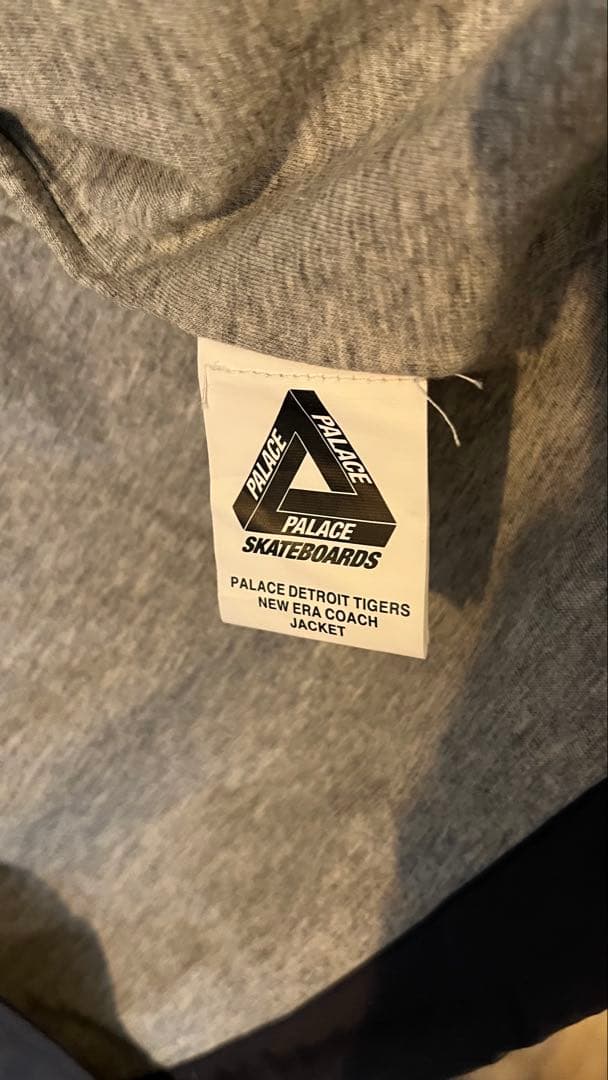 PALACE DETROIT TIGERS コーチジャケット