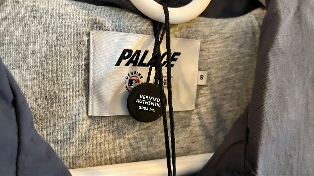 PALACE DETROIT TIGERS コーチジャケット