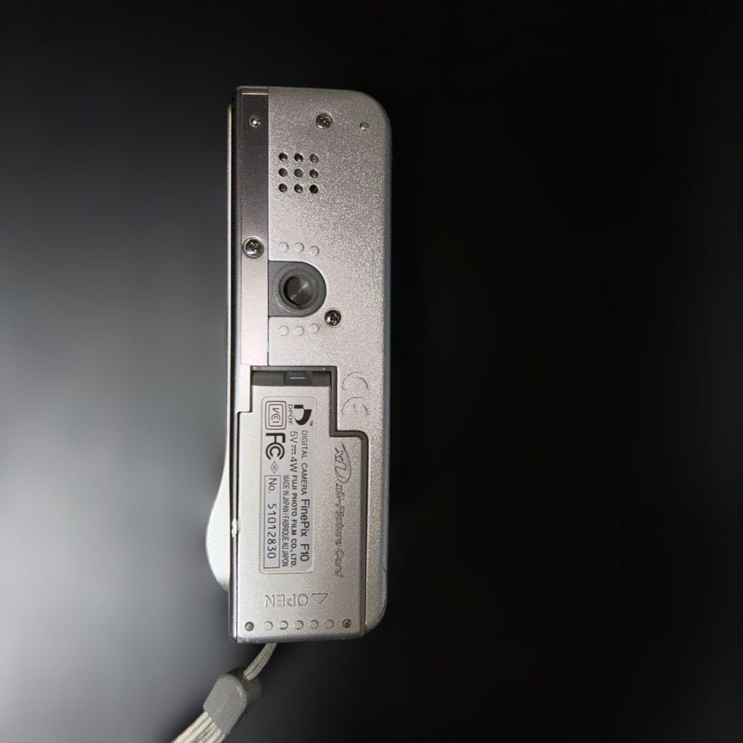 富士フィルム FinePix F10 【 動作確認済 】付属品多数
