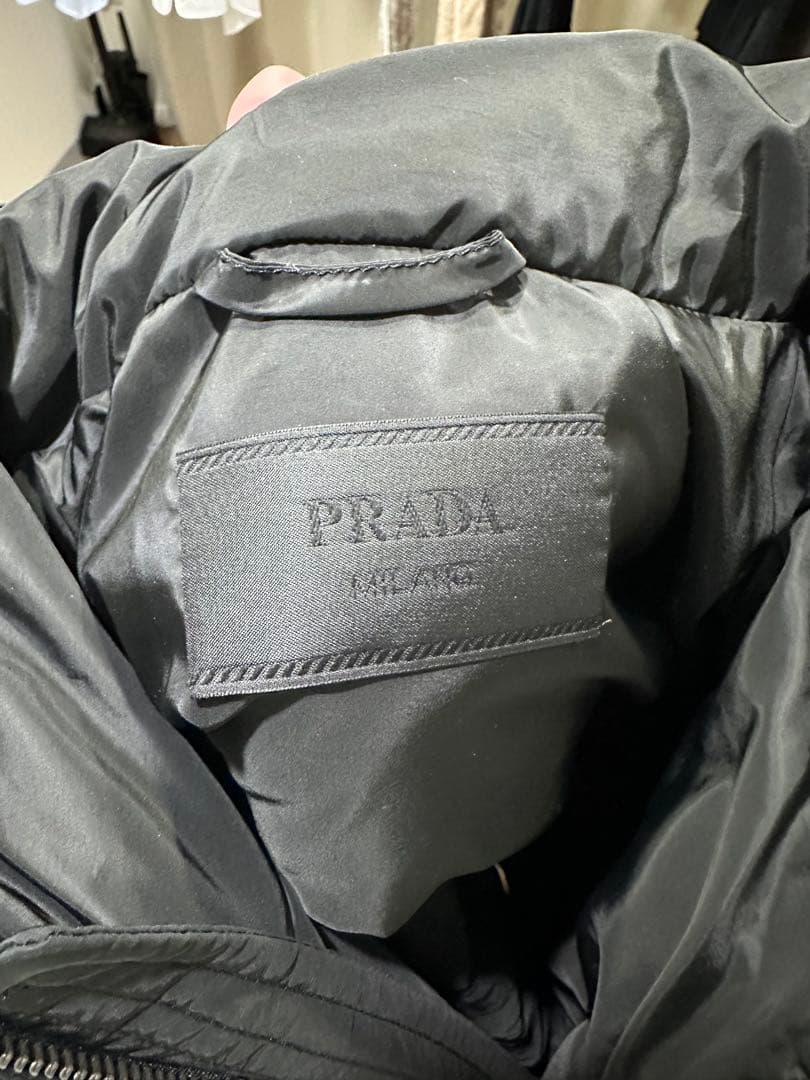PRADA ブラック ダウンジャケット 50