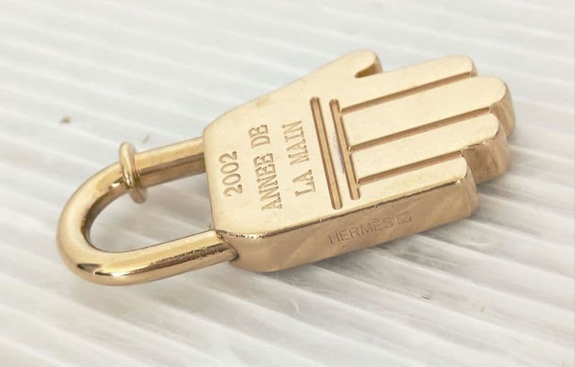 HERMES ハンドモチーフ カデナ チャーム