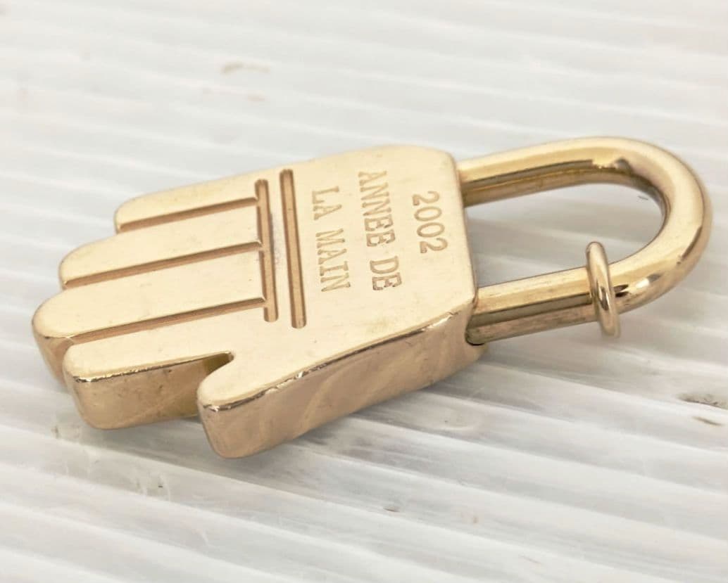 HERMES ハンドモチーフ カデナ チャーム