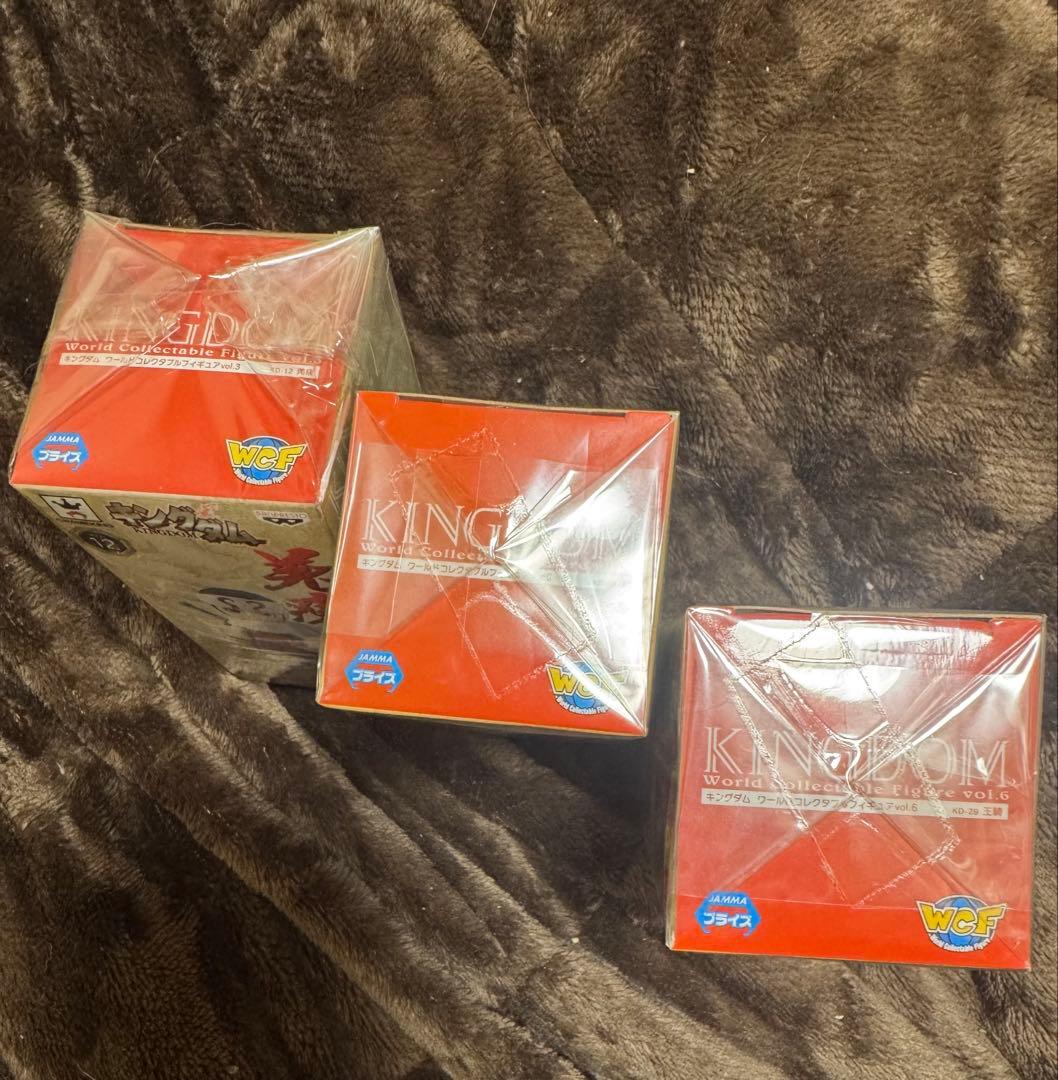 キングダム　ワールドコレクタブルフィギュア信　王毅　きょうかい3種セット