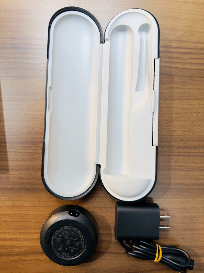 【美品★即日発送】ブラウン 電動歯ブラシ オーラルB iO10コズミックブラック