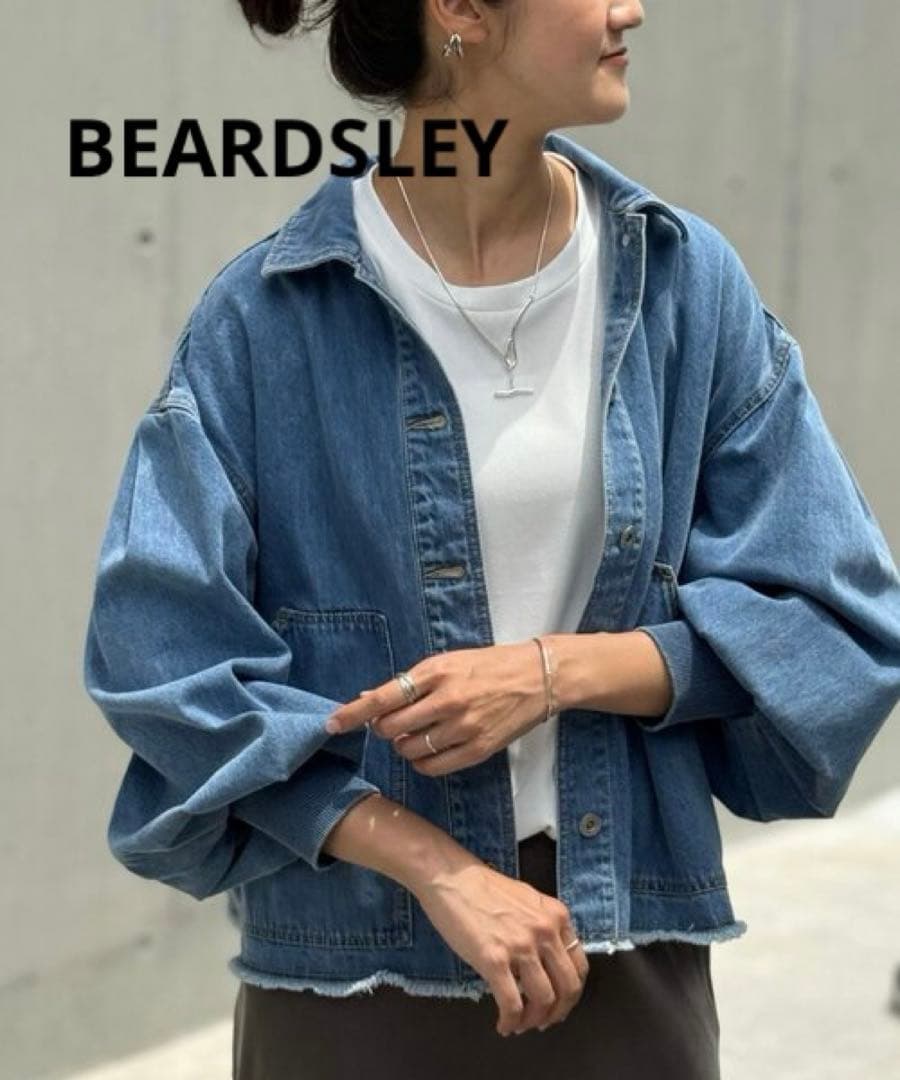 未使用に近いBEARDSLEYビアズリー パフ袖デニムジャケット29,700