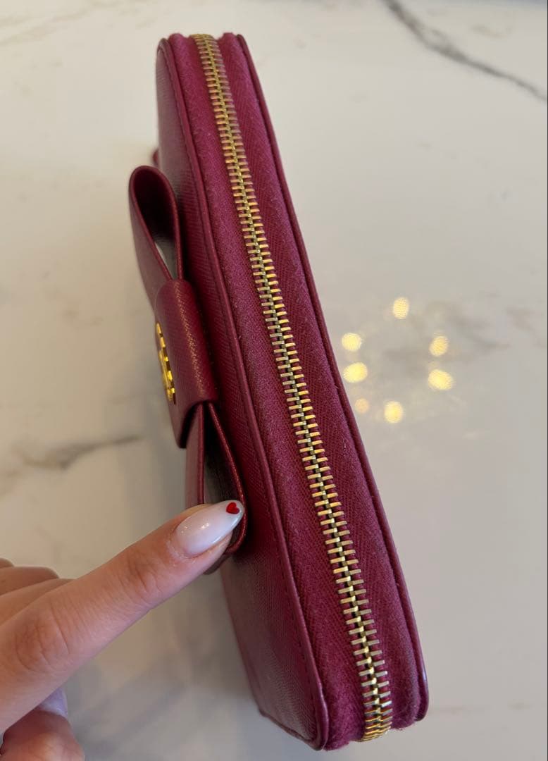 PRADA プラダ リボン 長財布　ゴールド金具　サフィアーノレザー