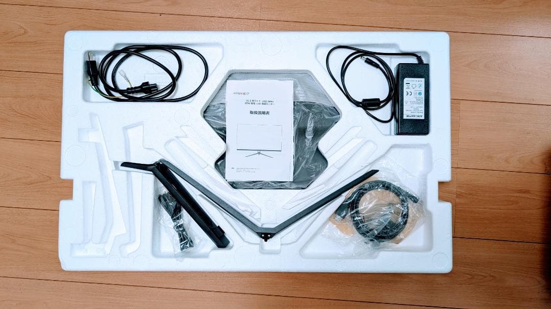 【訳アリ】JAPANNEXT 31.5インチ UHD LED 4K モニター