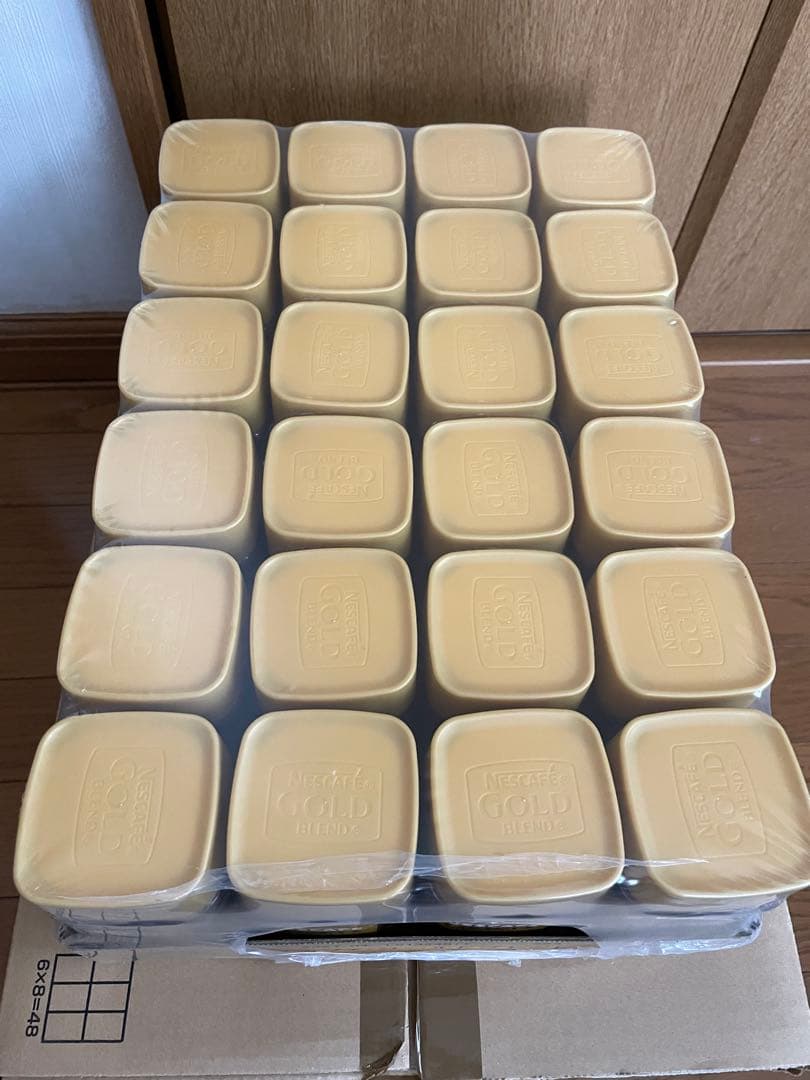 NESCAFE GOLD インスタントコーヒー 24 個入り