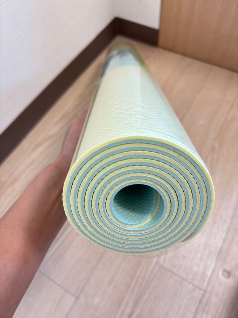 LAVA【SUKALA】リバーシブルヨガマット4mm レモンライム　ケース付き