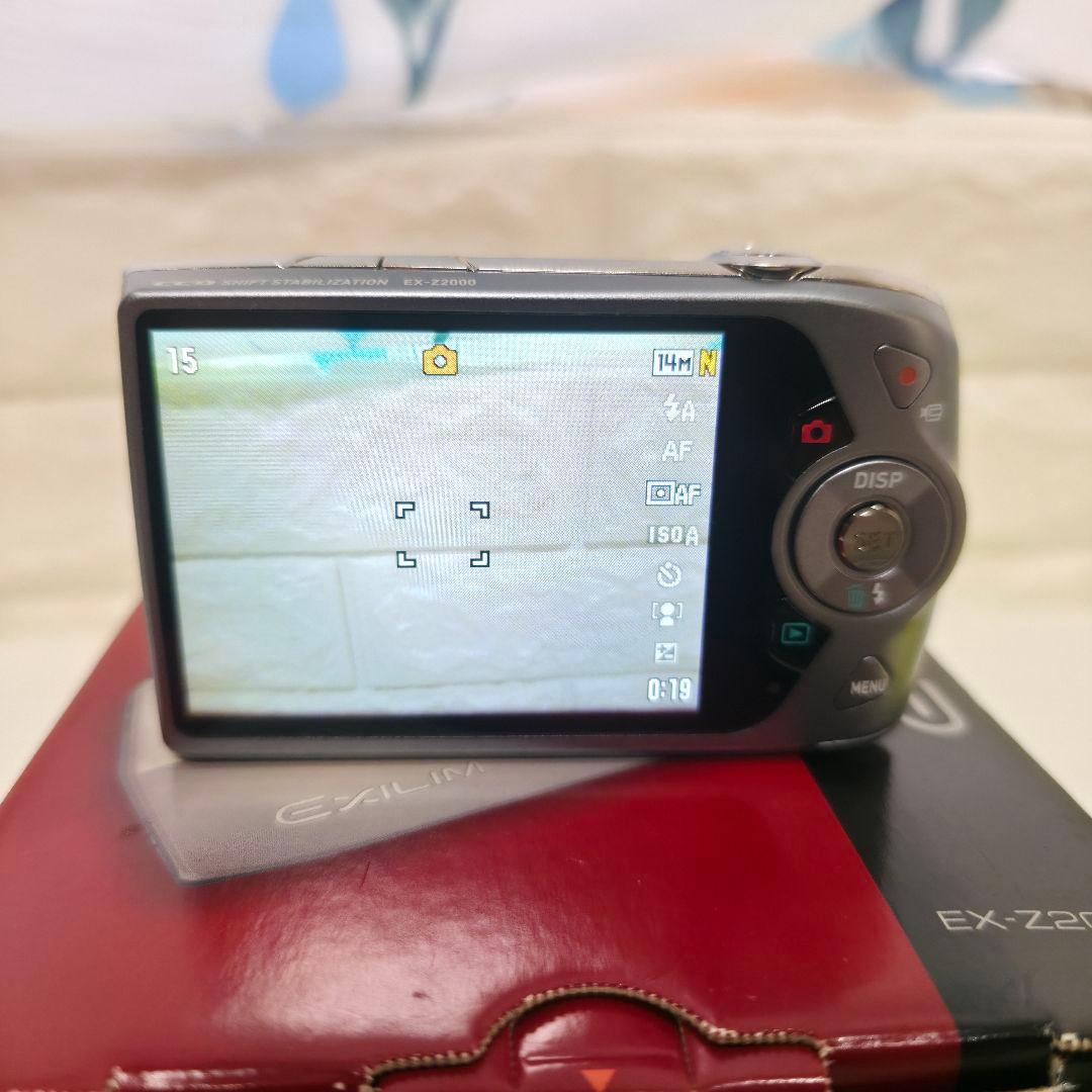 【449】CASIO　EXILIM　EX-Z2000 デジタルカメラ　シルバー