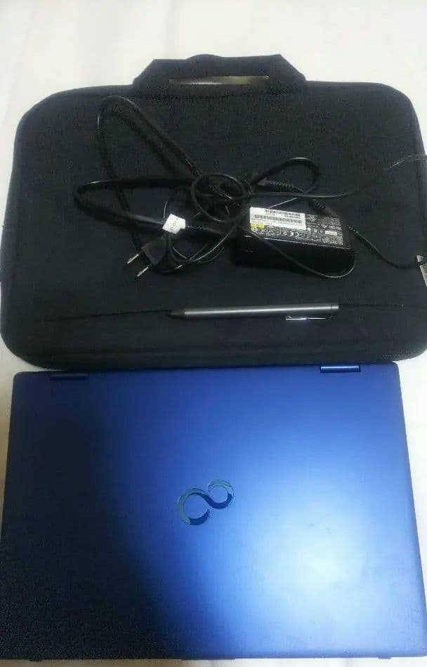 定価10万 ほぼ未使用 office使用可能？初期化済富士通FMVM75D2L