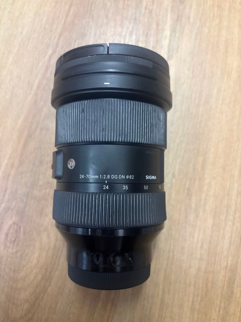 SIGMA 24-70mm F2.8 DG DN ズームレンズ