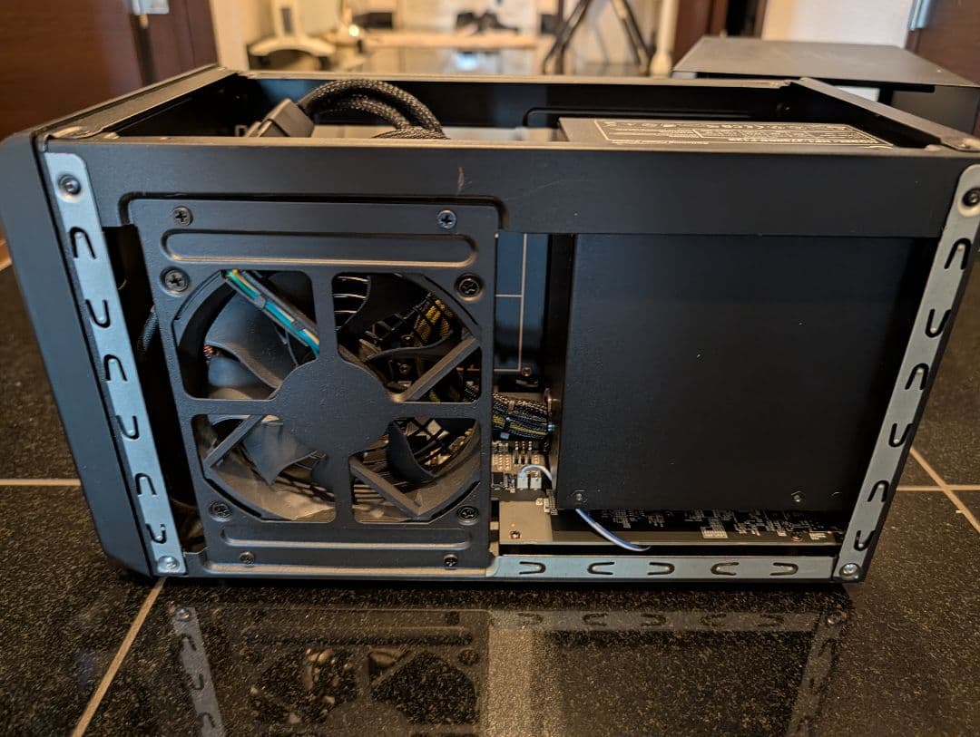 ASUS RTX 4070 Ti ProArt 12GB + 外付GPU box