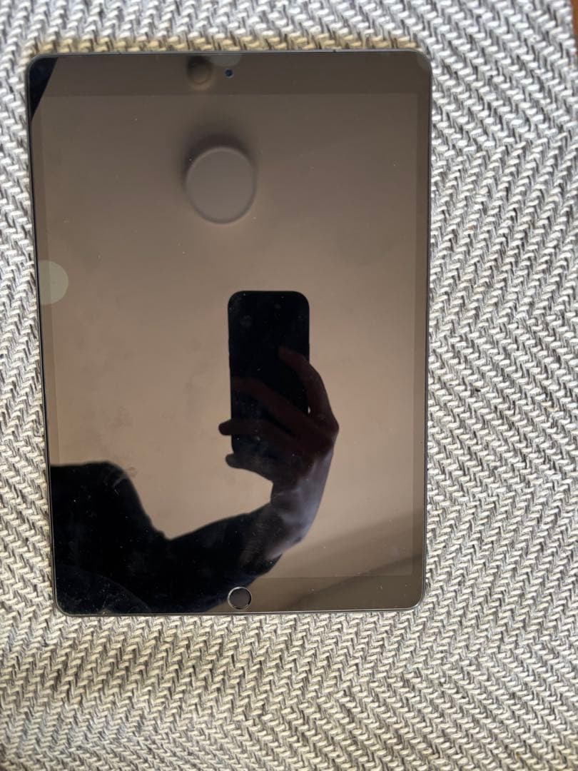 Apple iPad Air 第3世代 256GB スペースグレイ SIMフリー