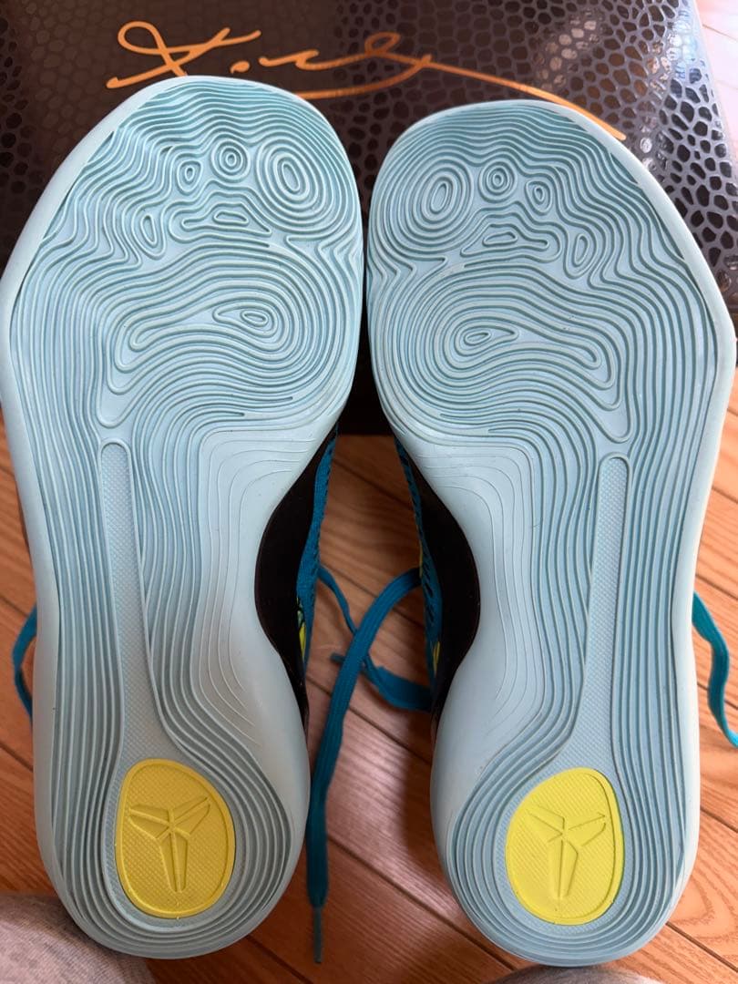 現*猫様 Nike Kobe9 バスケットボールシューズ 青/黄緑