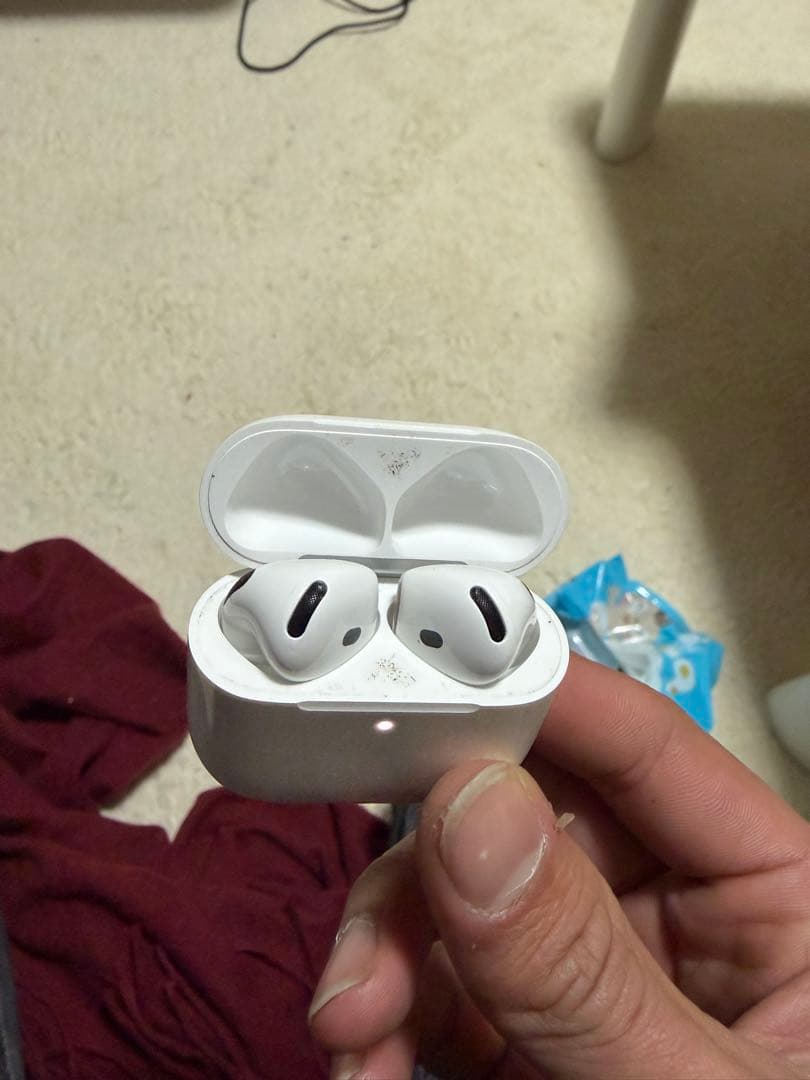 AirPods4純正品