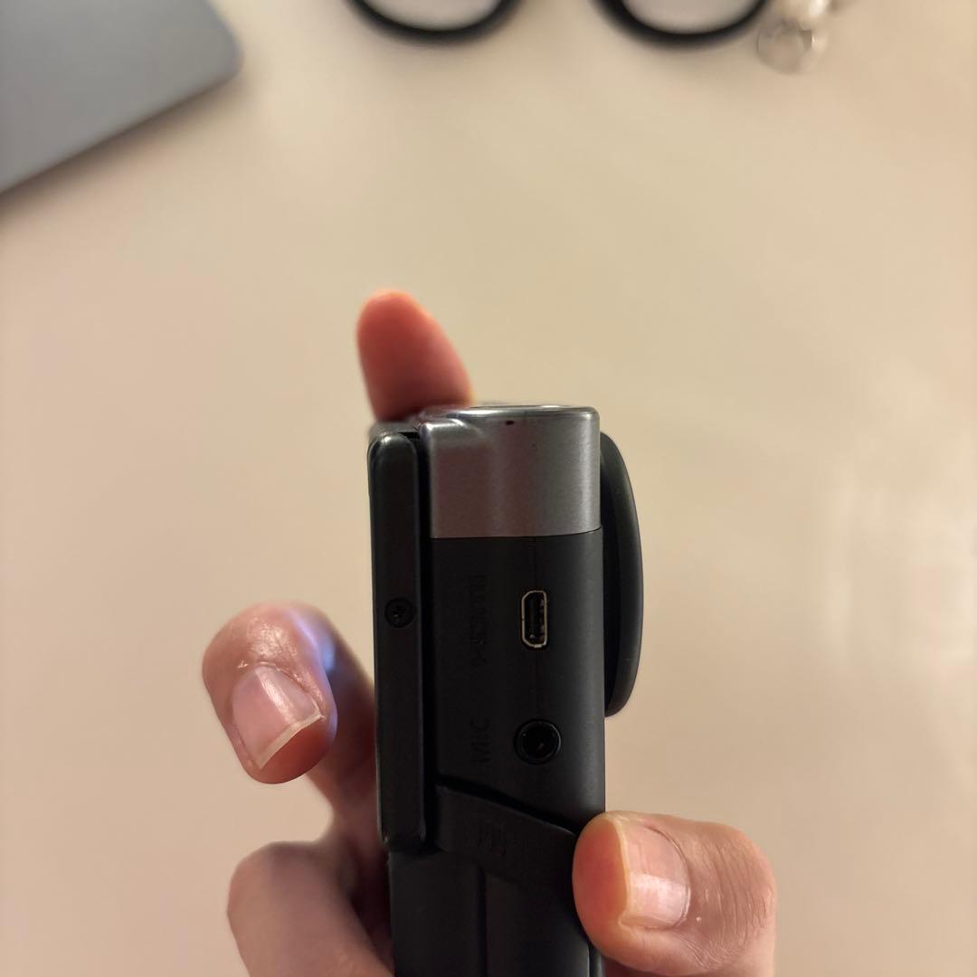 ビデオカメラ CANON power shot V10