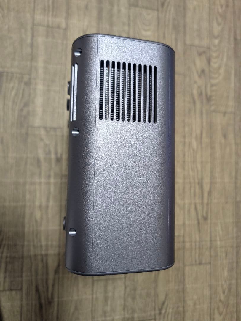 Yaber Pro V9 プロジェクター 本体 収納バッグ付き