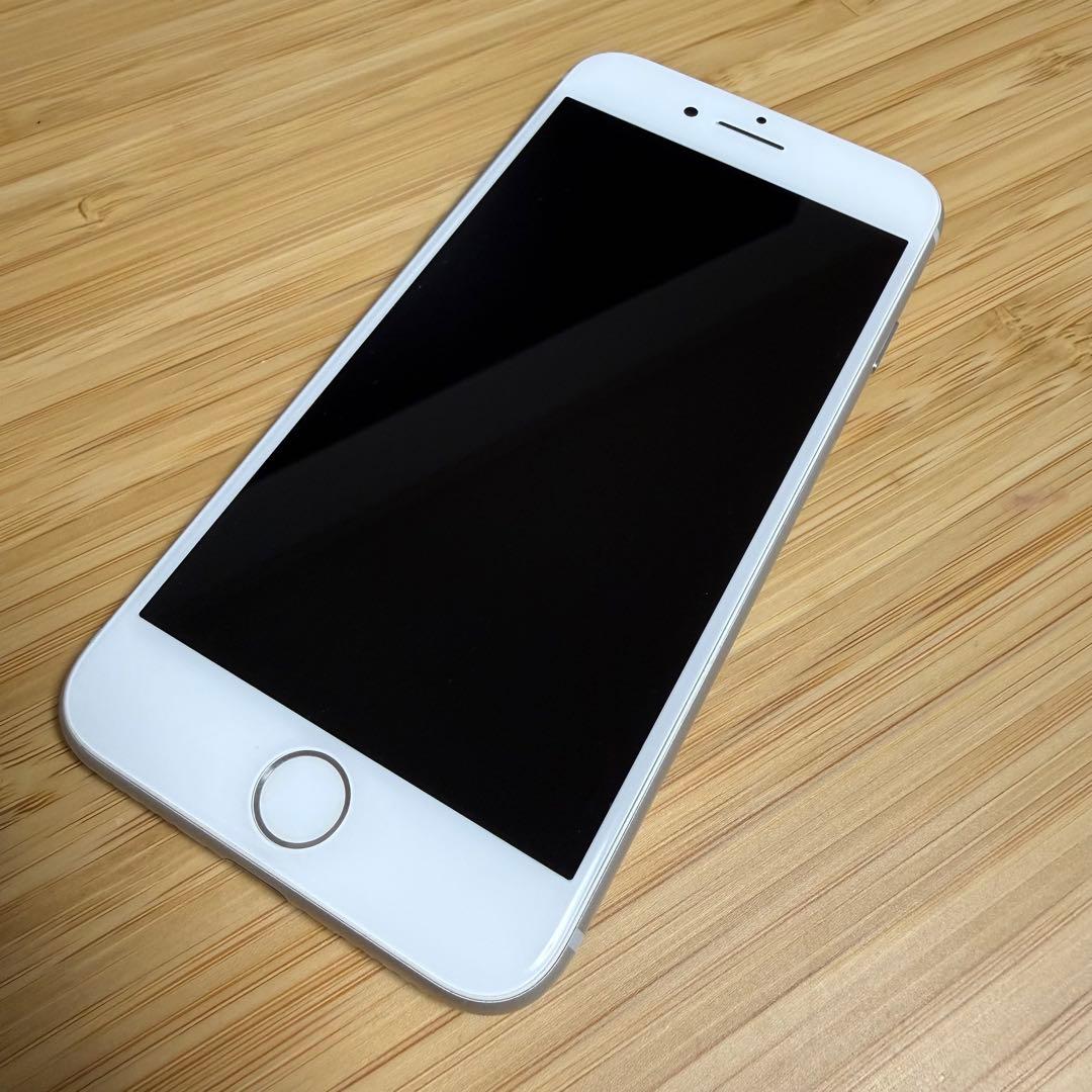 箱付き美品① iPhone8 シルバー 64GB バッテリー90%