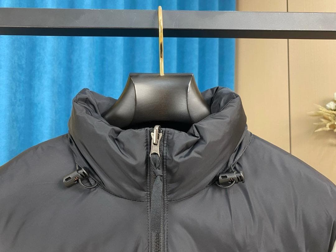 極美品【M】ザノースフェイス ヌプシ ホワイト ダウンジャケット