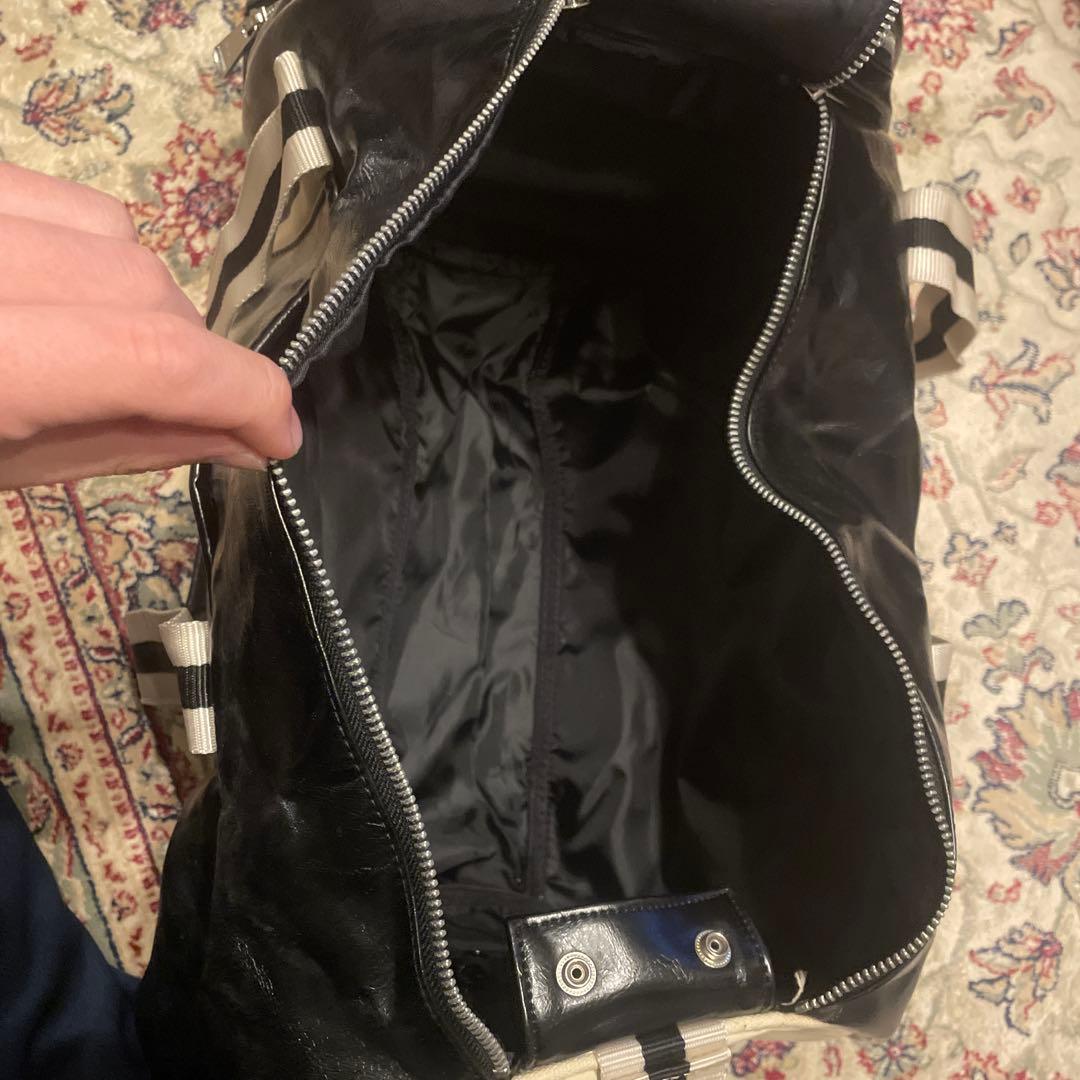 FRED PERRY ブラック ドラムバッグ ボストン