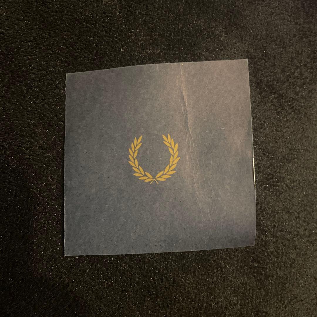 FRED PERRY ブラック ドラムバッグ ボストン
