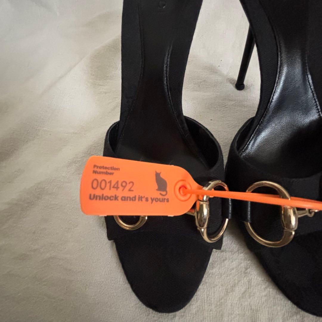 GUCCI ミュール 黒 37.5 24.5相当　グッチ サンダル ホースビット