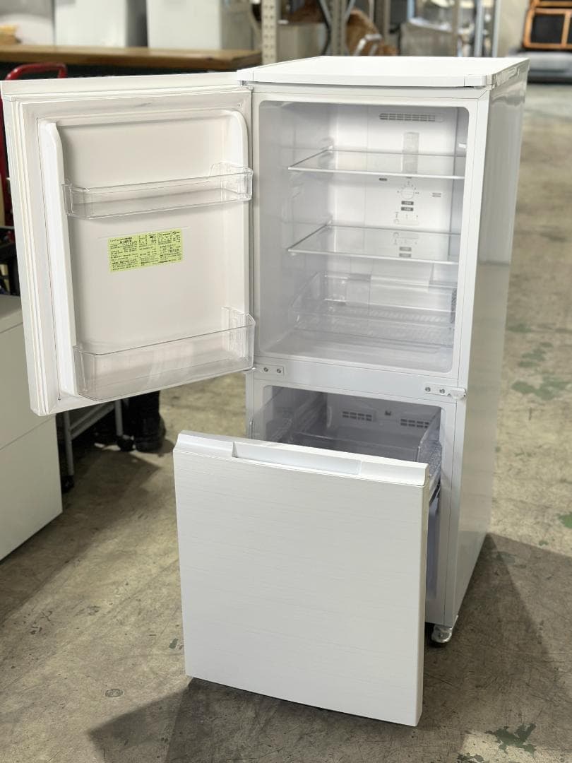 シャープ 2ドア冷蔵庫 152L SJ-D15G-W どっちもドア 2021年製