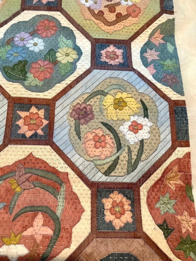 帯端切れ / 西陣【絽刺し】蜀江文様 総刺繍 幅32×226㎝ タペストリー等に