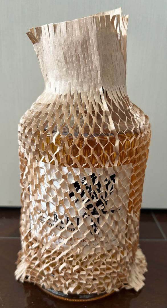 サントリー ウイスキー 響700ml 新品未開封 HIBIKI