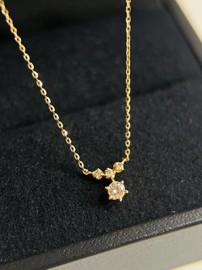 agete ダイヤモンド　K18ネックレス　D0.1ct　18金　ケース付き