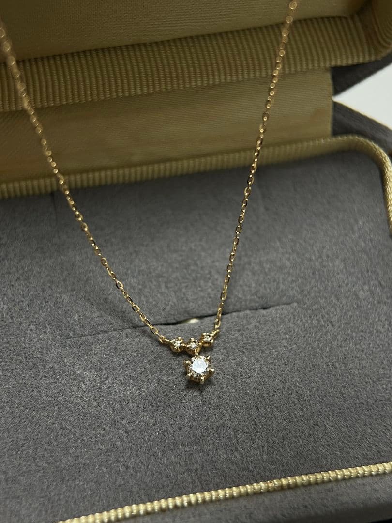agete ダイヤモンド　K18ネックレス　D0.1ct　18金　ケース付き