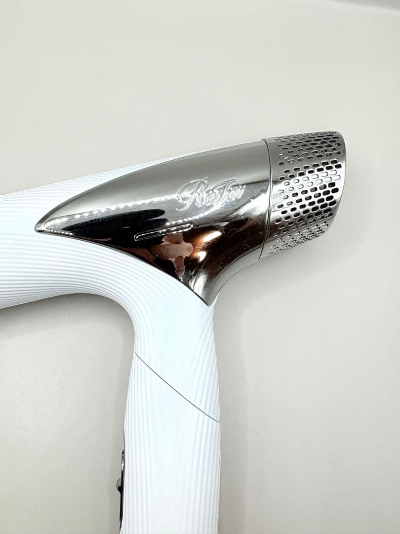 【2024年製】 リファ ドライヤー スマート RE-AN-02A 483