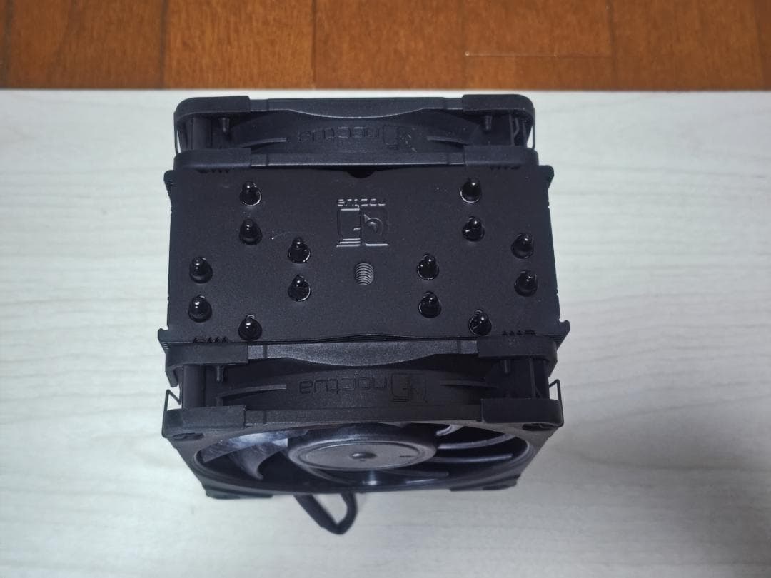 PC用ファン・クーラー NOCTUA NH-U12A chromax.black