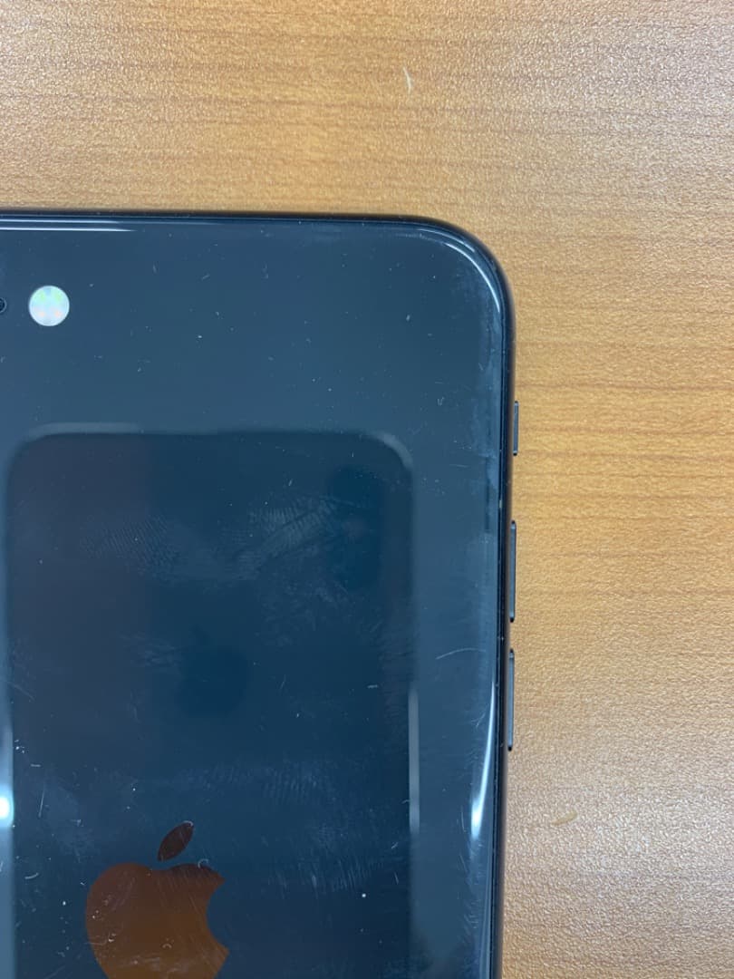 か*ん様 動作確認済 iPhone SE 第2世代 256GB ID W3370