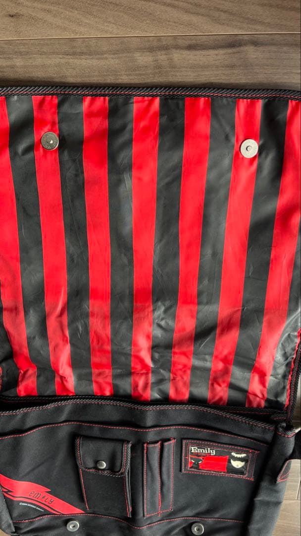 Vintage Emily The Strange メッセンジャー　希少