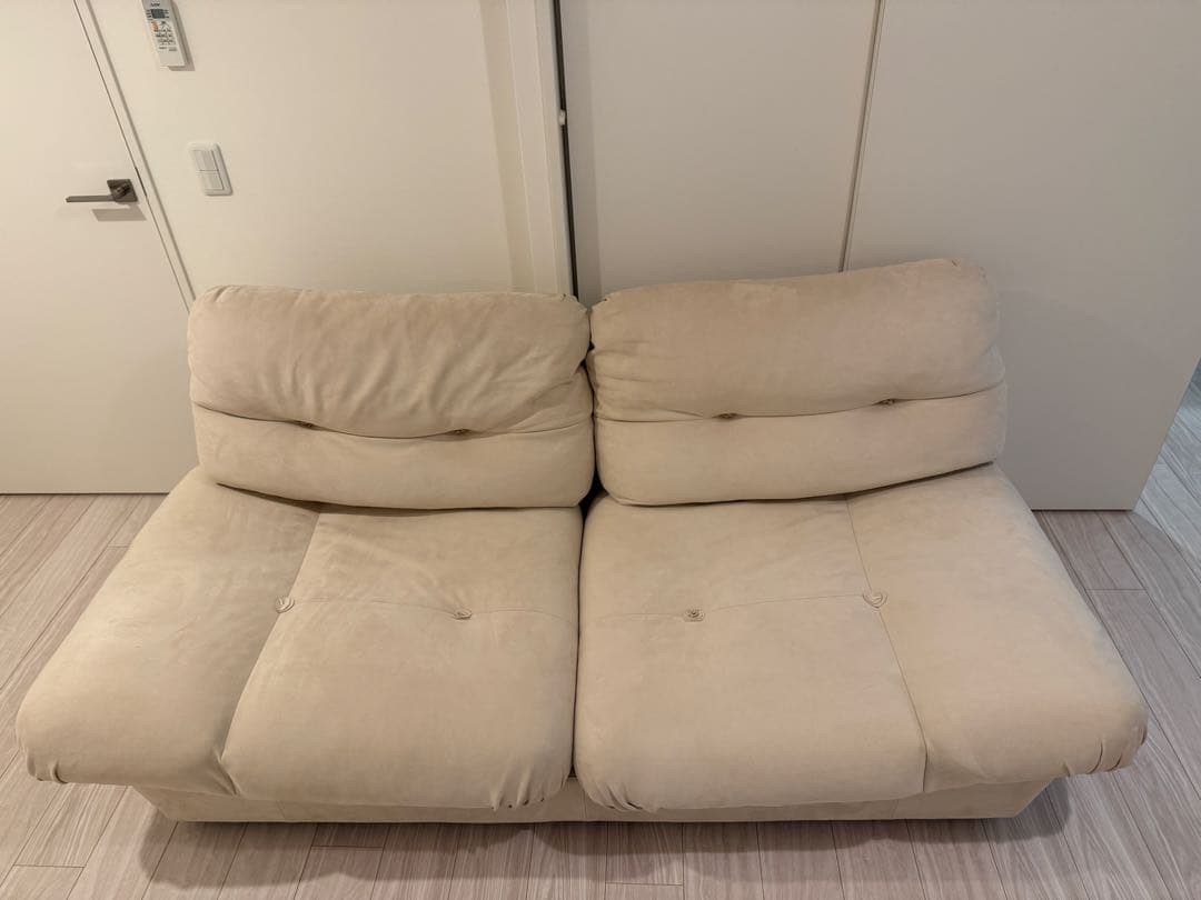 a*x様 【MUTSUKI】2人掛けソファ横幅180cm 定価22万円