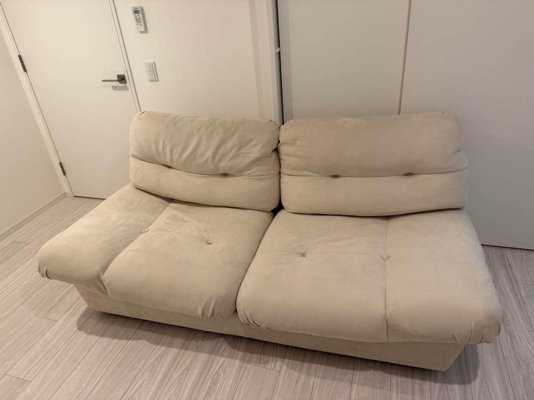 a*x様 【MUTSUKI】2人掛けソファ横幅180cm 定価22万円