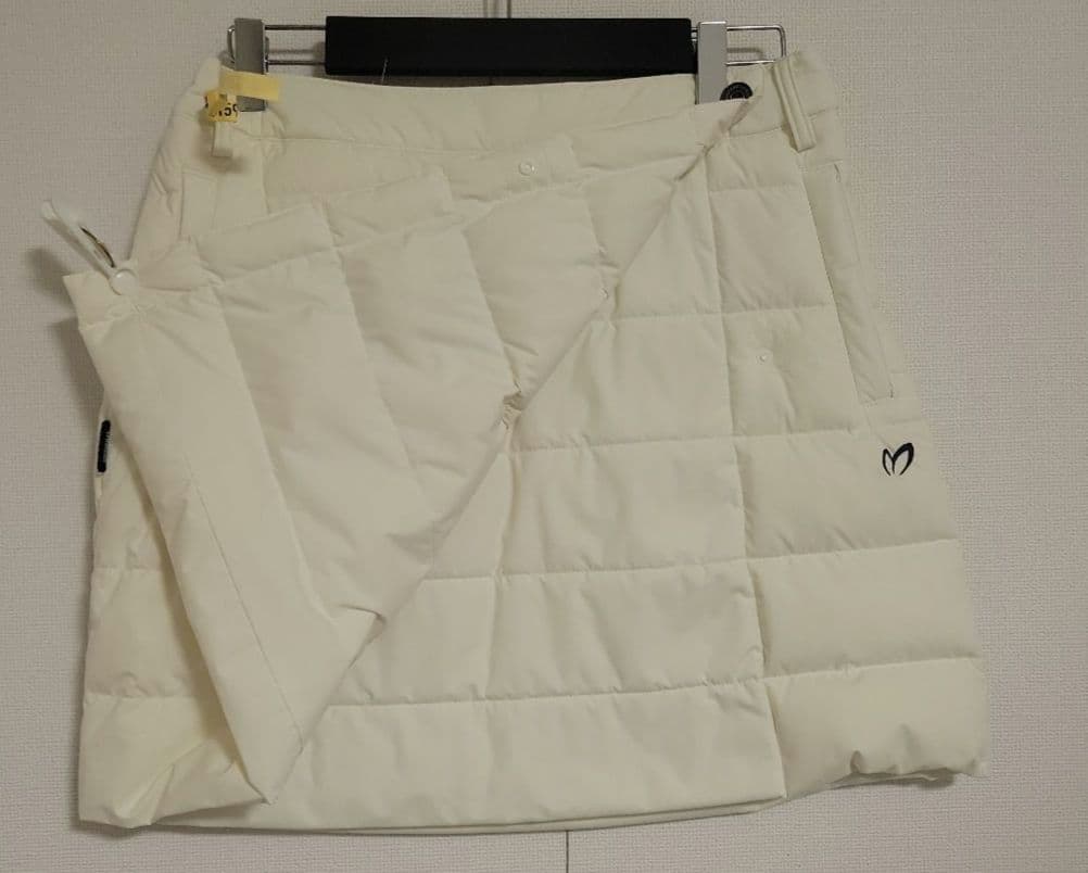 マスターバニー　綿入りスカート（ダウン）【美品】