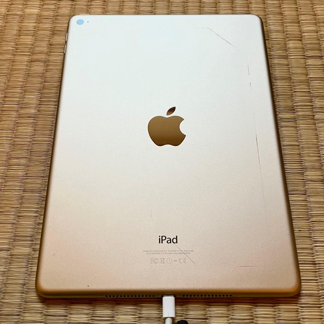 iPad Air 2 FH182J/A Wi-Fi 64GB ゴールド