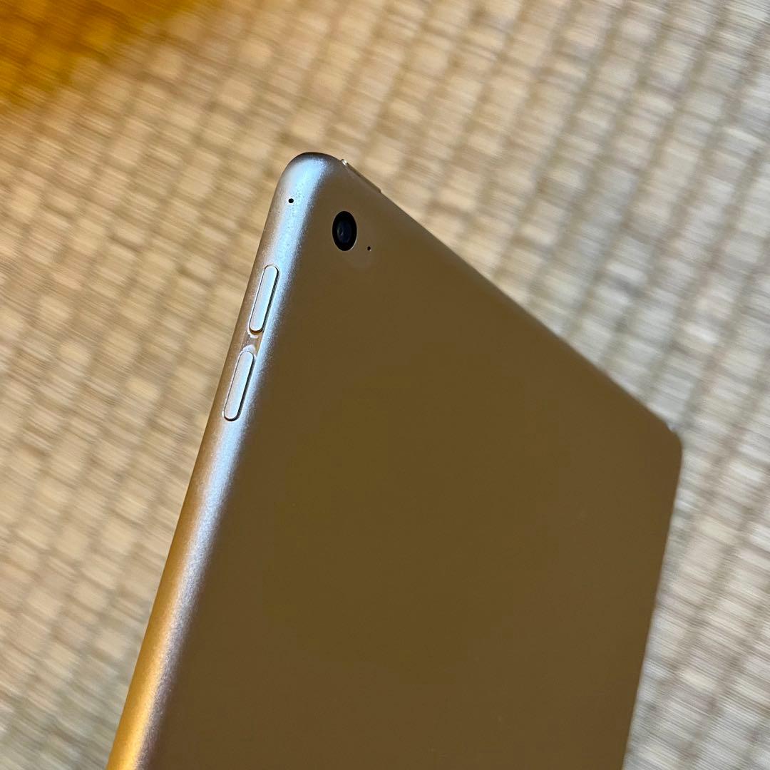 iPad Air 2 FH182J/A Wi-Fi 64GB ゴールド