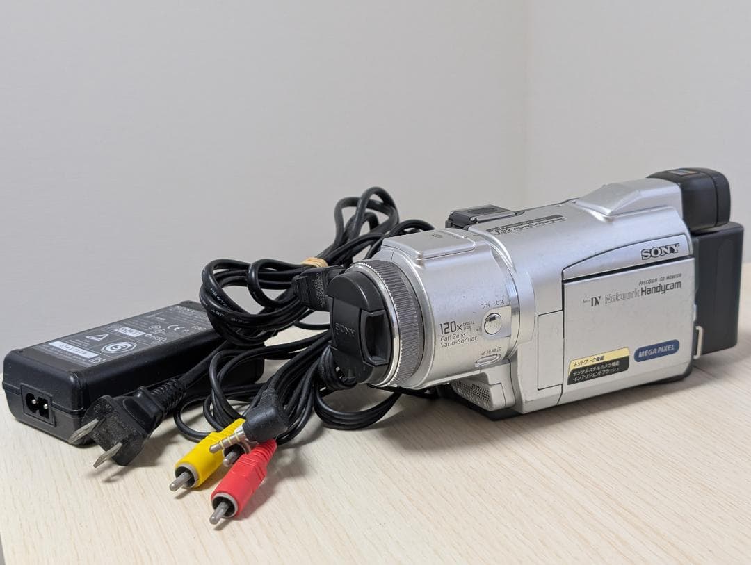 SONY DCR-TRV70 ビデオカメラ 動作品