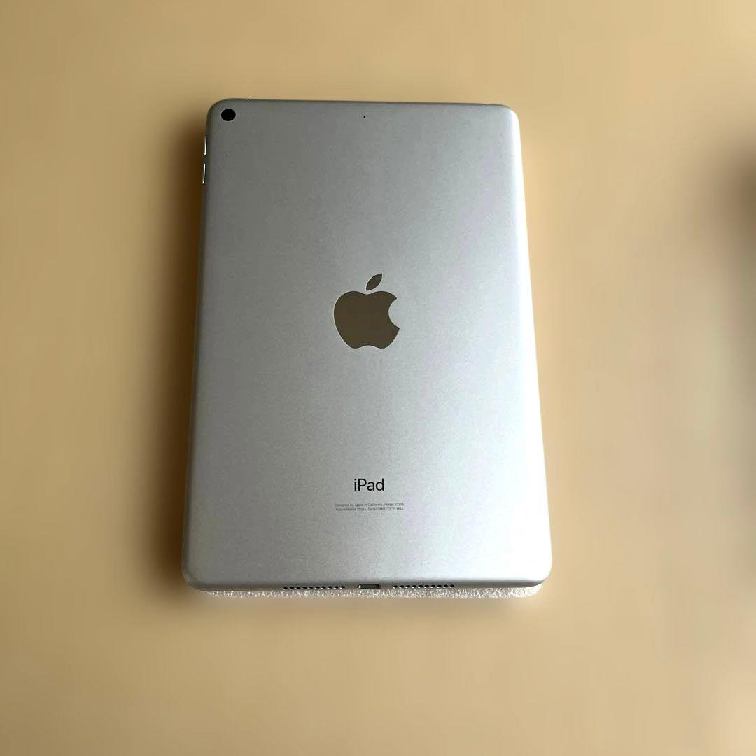 【美品】iPad mini 第5世代 64GB Wi-Fi シルバー