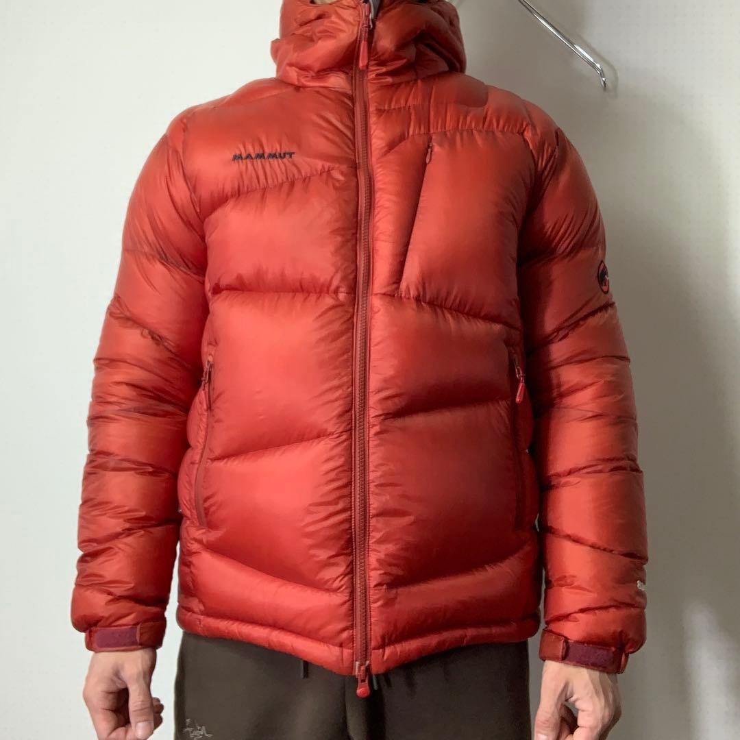 n*s様 マムート アトラスフーデッドダウンジャケット ダウンパーカ レッド系