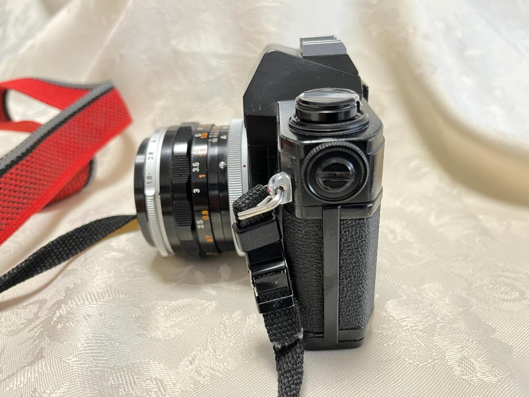 CANON FT　ブラック　 ５０ＭＭと70-210ＭＭズームレンズ付き