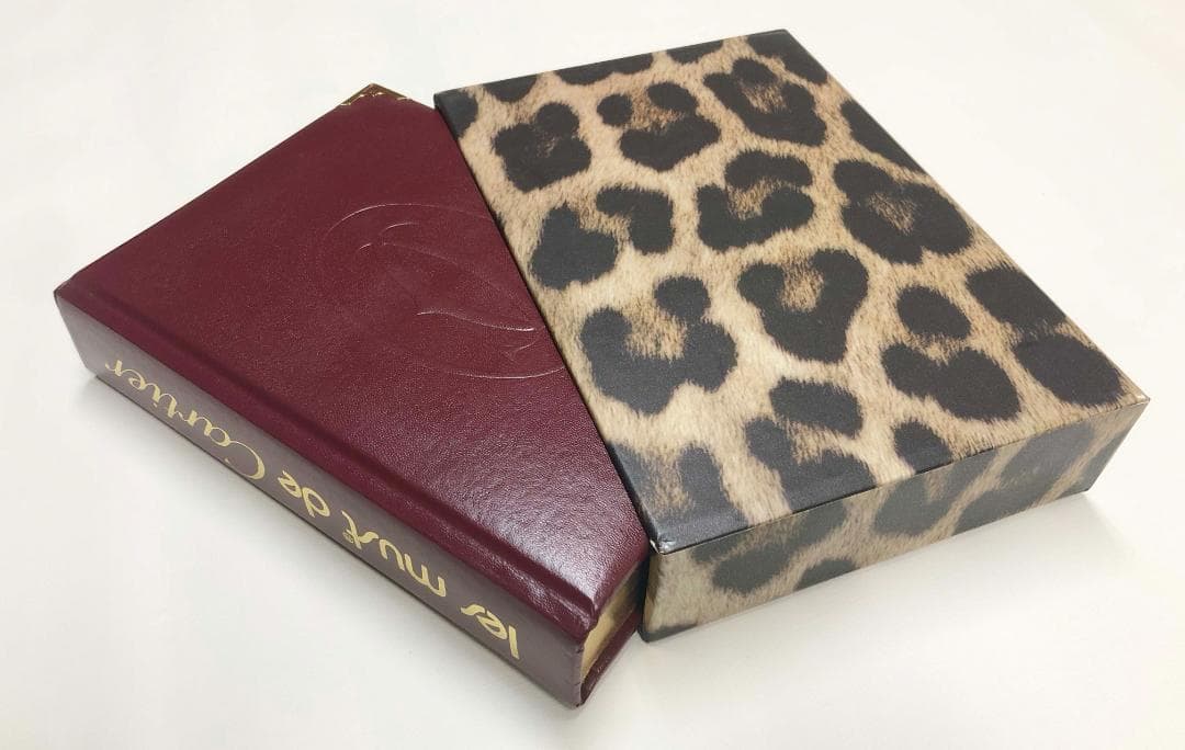 ブラックフライデー12月1日まで　Cartier（カルティエ）中古本