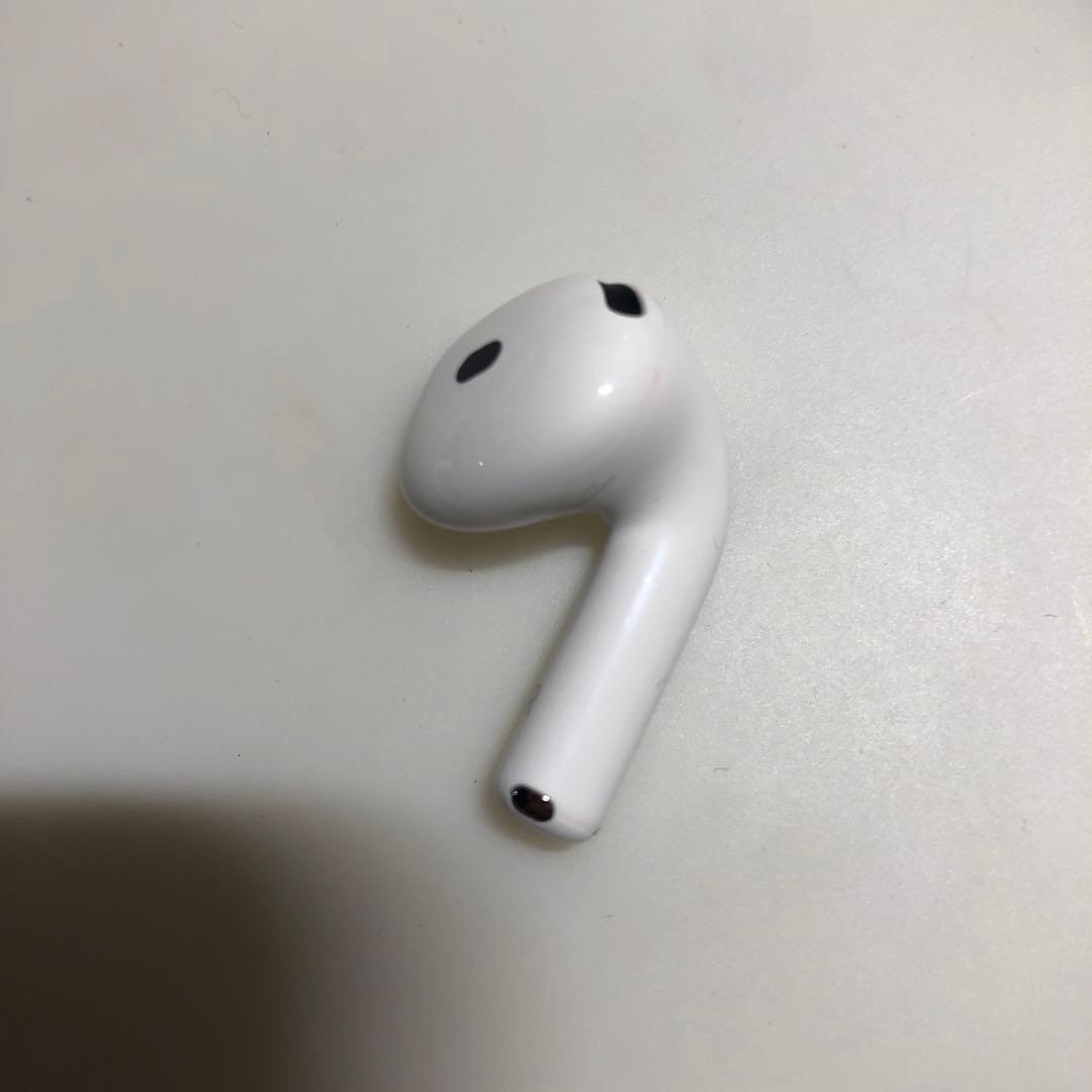 Apple AirPods 第4世代　ANC 右耳　右側　右