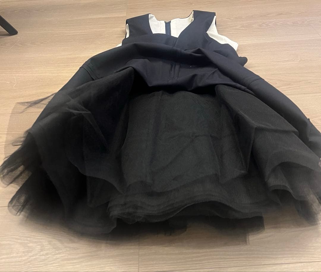 亀*井様 コムデギャルソン　ドレス　ノースリーブ　チュール　ブラック　M