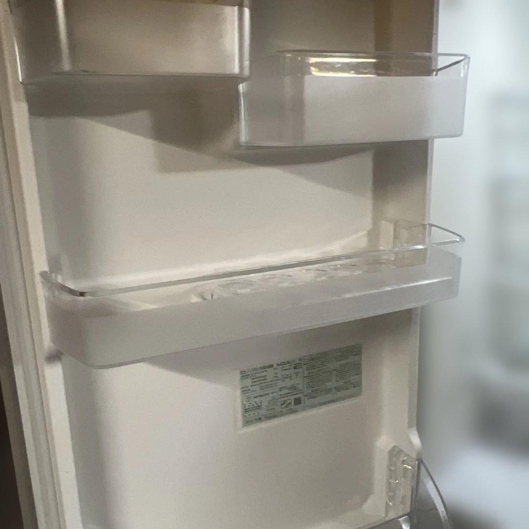 HITACHI 315l 冷蔵庫　一人暮らし使用　 送料込み！値下げ可使用頻度少